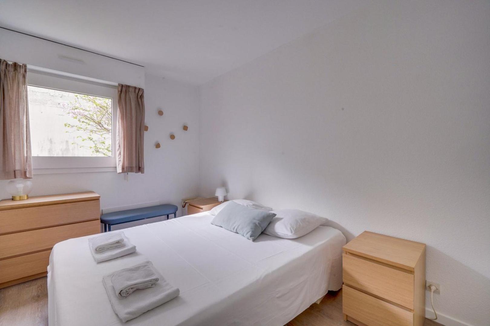 דירות Pleasant Flat In Bordeaux With Terrace And Parking מראה חיצוני תמונה