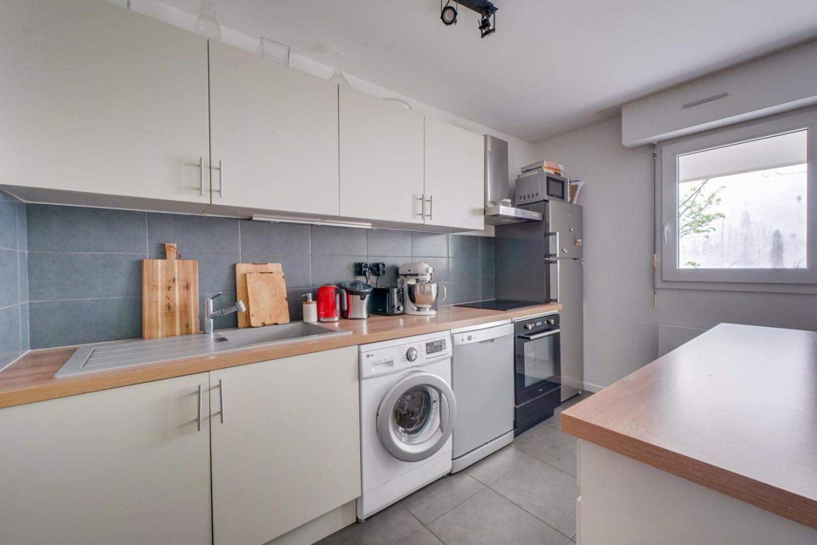 דירות Pleasant Flat In Bordeaux With Terrace And Parking מראה חיצוני תמונה