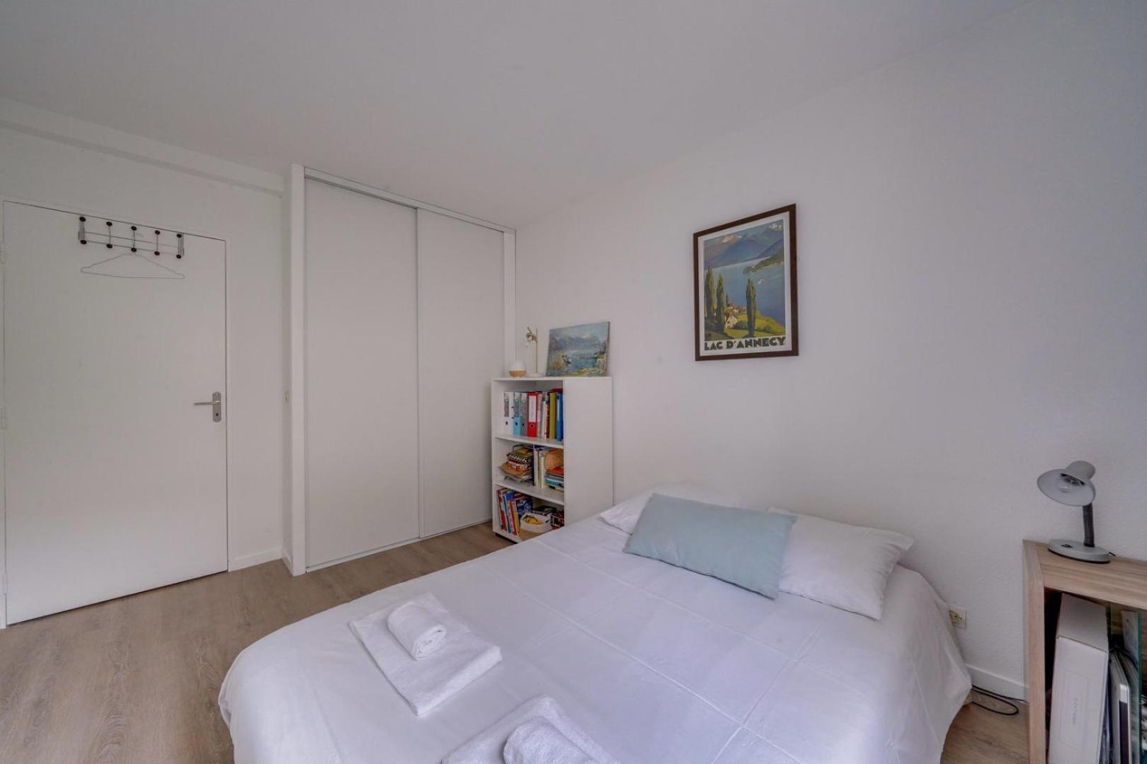 דירות Pleasant Flat In Bordeaux With Terrace And Parking מראה חיצוני תמונה