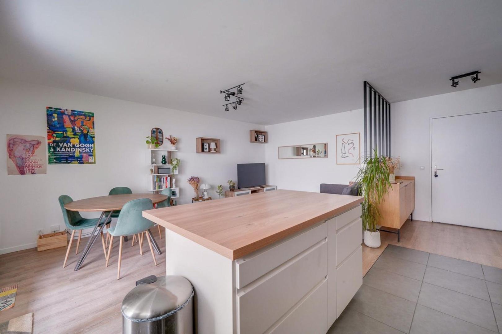 דירות Pleasant Flat In Bordeaux With Terrace And Parking מראה חיצוני תמונה