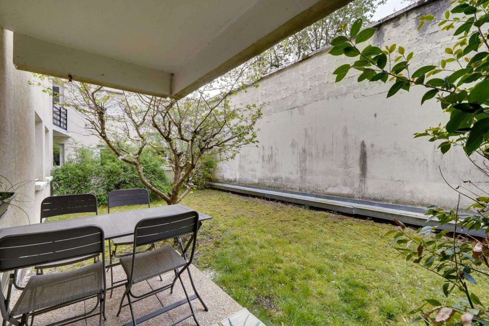 דירות Pleasant Flat In Bordeaux With Terrace And Parking מראה חיצוני תמונה